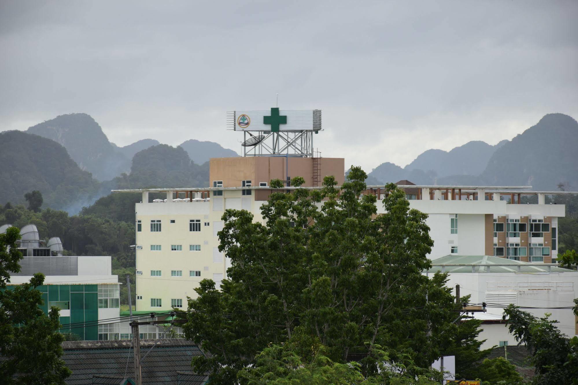Peak Boutique City Hotel Krabi Zewnętrze zdjęcie